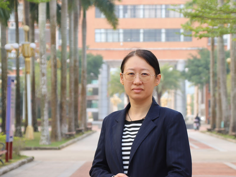 王慧.jpg 王慧.jpg