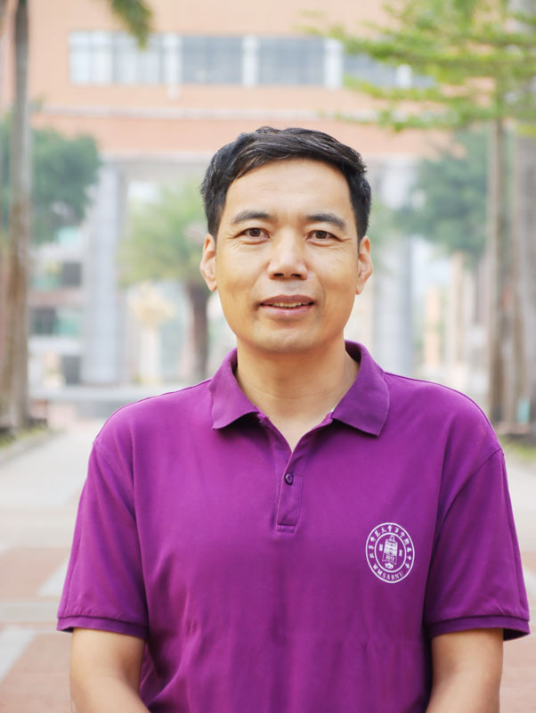 刘金泉.jpg 刘金泉.jpg