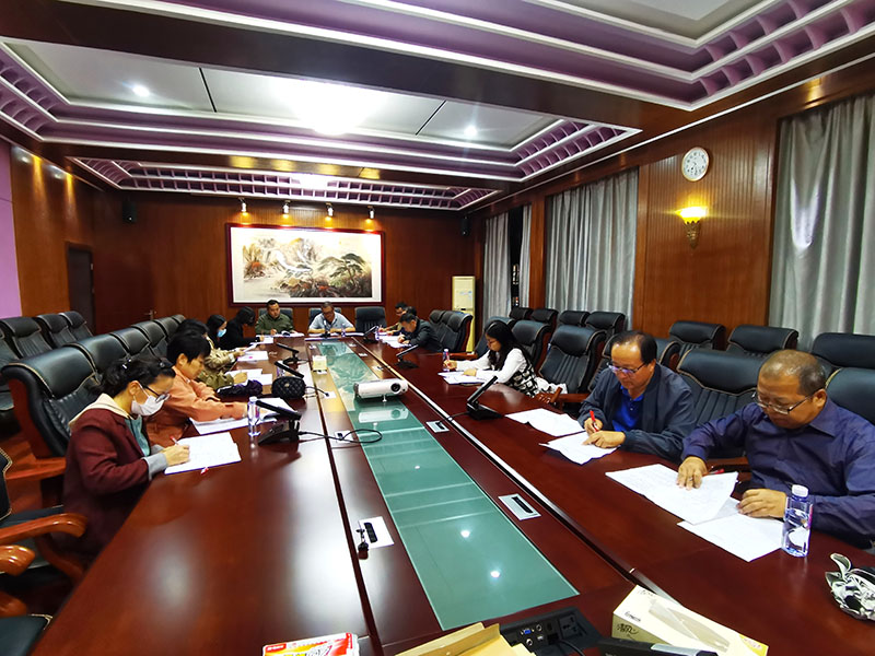 阅卷.jpg 阅卷.jpg