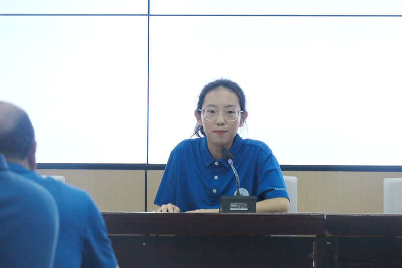 吴函聪.jpg 吴函聪.jpg