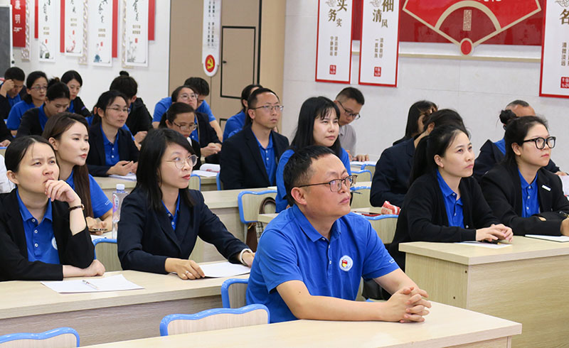 IMG_0427.jpg IMG_0427.jpg