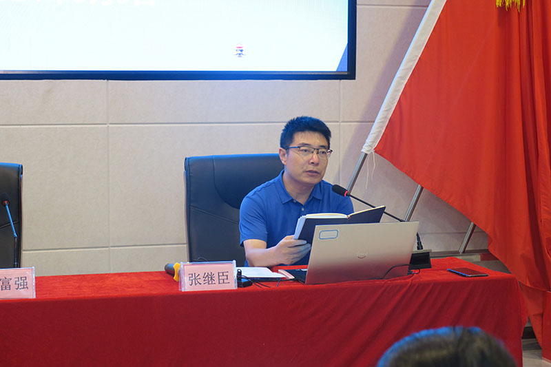 IMG_1725.jpg IMG_1725.jpg