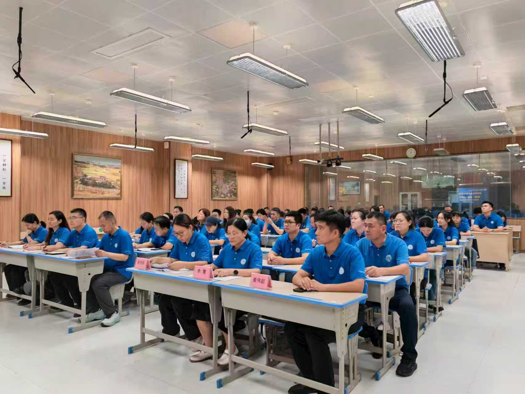 db05845641083590639d83fcdfc496d91.jpg db05845641083590639d83fcdfc496d91.jpg