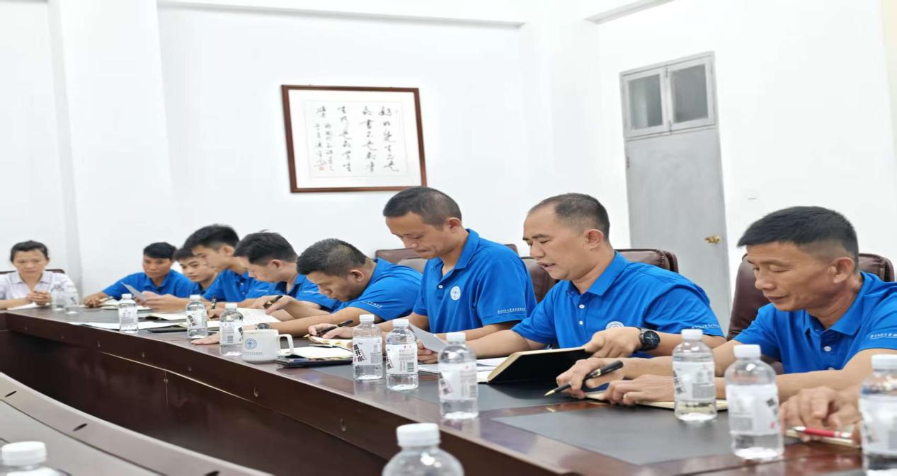 图片2.jpg 图片2.jpg