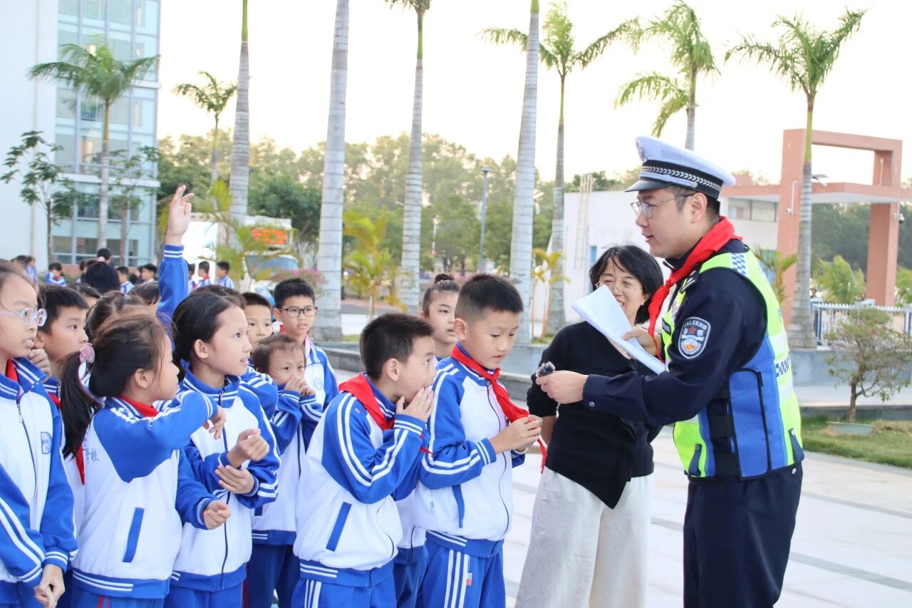 微信图片_2025-12-10_161301_228.jpg 微信图片_2025-12-10_161301_228.jpg